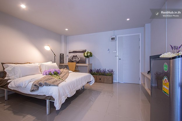 ลิฟวิ่ง แอท โฮม Living@Home