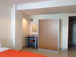 เอื้องผึ้งเซอร์วิสอพาร์ทเม้นท์ Auangphung Service Apartment