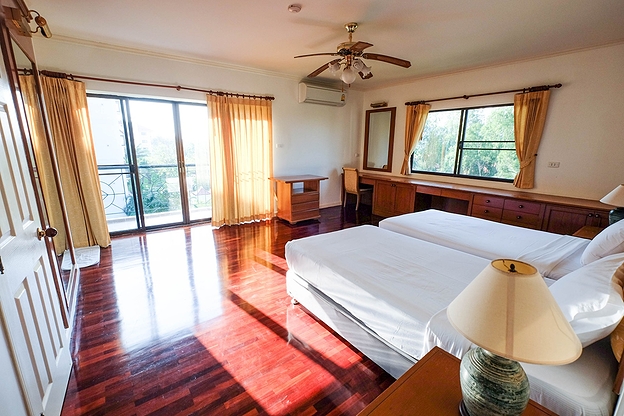 ซีสตาร์อพาร์ทเม้นท์ เซอร์วิส Seastar Apartment Service