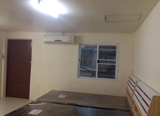 เอ๋ หอพักหญิง Ae Female Dormitory