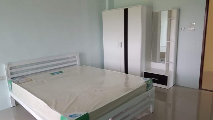 ไอเฮ้าส์ อพาร์ทเม้นท์ I-House Apartment