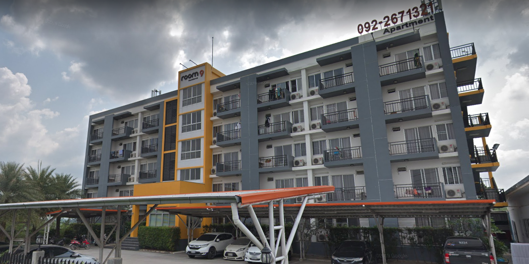รูมไนน์ เรสซิเดนซ์ Room9 Residence