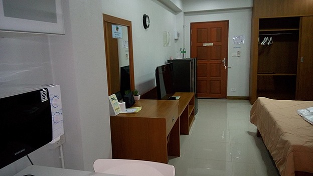 อุดม อพาร์ทเม้นท์ Udom Apartment
