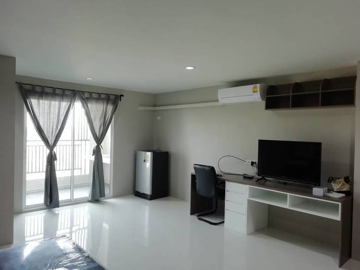 พีเจ เพลส (บางปะกง) PJ Place (Bang Pakong)
