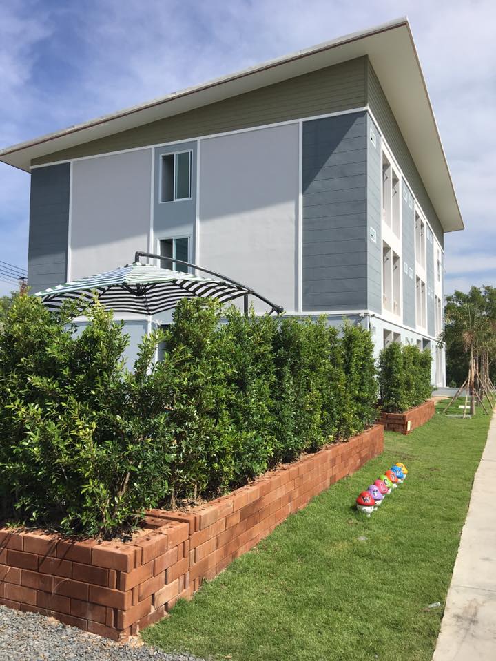 บ้านสวนเรสซิเดนซ์แอนด์พูล Baan Suan Residence & Pool