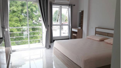บ้านสวนชล อพาร์ทเม้นท์ Baan Suan Chon Apartment