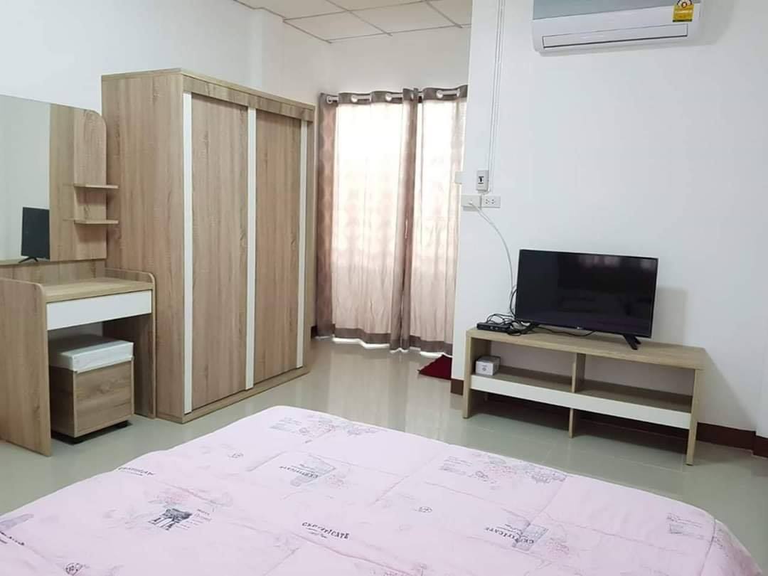 สตูดิโอ 77 อพาร์ทเม้นท์ สระบุรี Studio 77 Apartments Saraburi