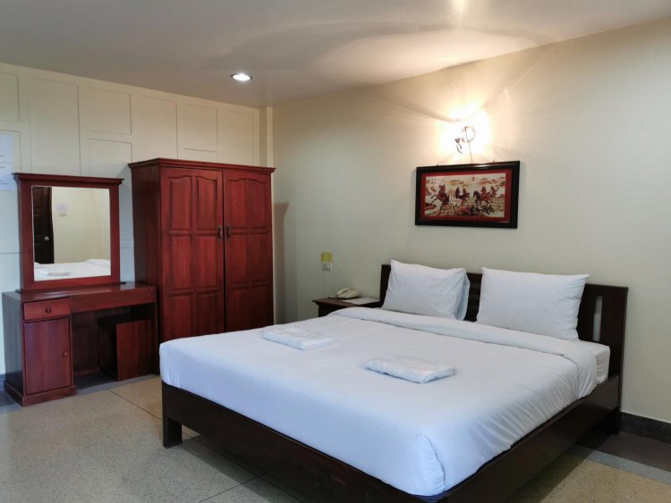 ไฮโฮเต็ล Hi Hotel