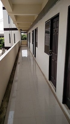 พี เพลส อพาร์ทเม้นท์ P. Place Apartment