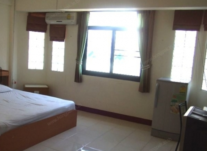 บ้านตะวัน อพาร์ทเม้นท์ Baan Tawan Apartment