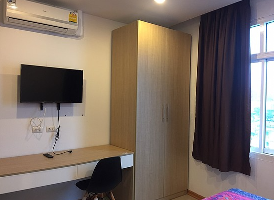 เดอะ ซี พาร์ค อพาร์ทเม้นท์ The Seapark Apartment