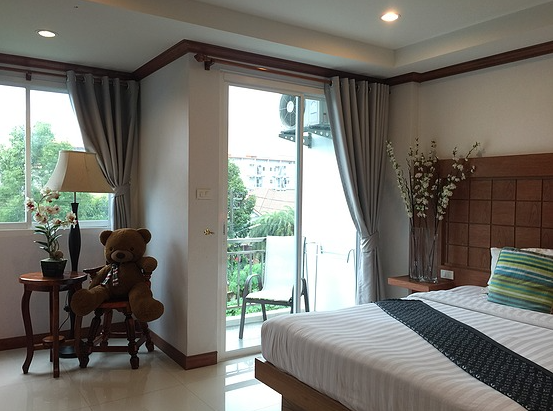 ถิระ เรสซิเด้นท์ Thira Residence