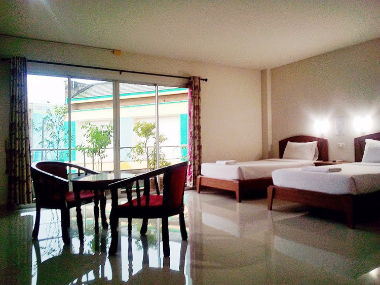 บ้านใหม่ แมนชั่น Baan Mai Mansion