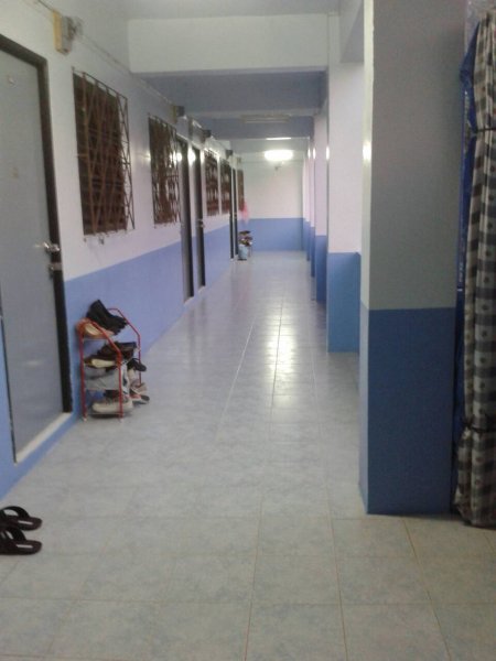 หอพักรุ่งอรุณ - กิตติพร Rung Arun-Kittiporn Apartment