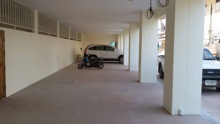 จัสมิน เรซิเดนซ์ Jasmine Residence