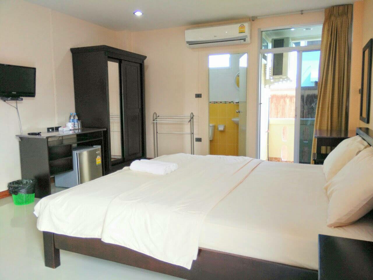 พร้อมเพลสเรสิเด้นท์ Prom Place Residence