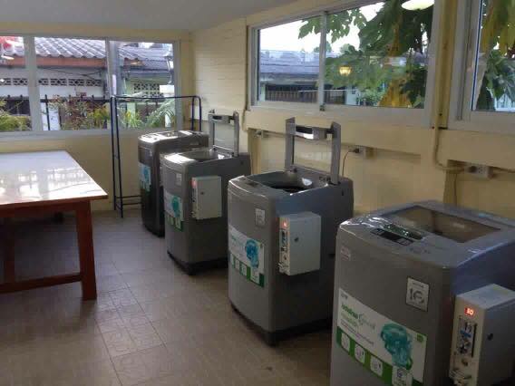 พรรณพันธ์ อพาร์ทเม้นท์ Phanphan Apartment