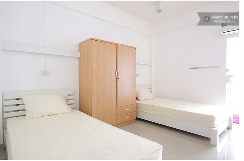หอพักหญิงแอทโฮม @Home Female Dormitory