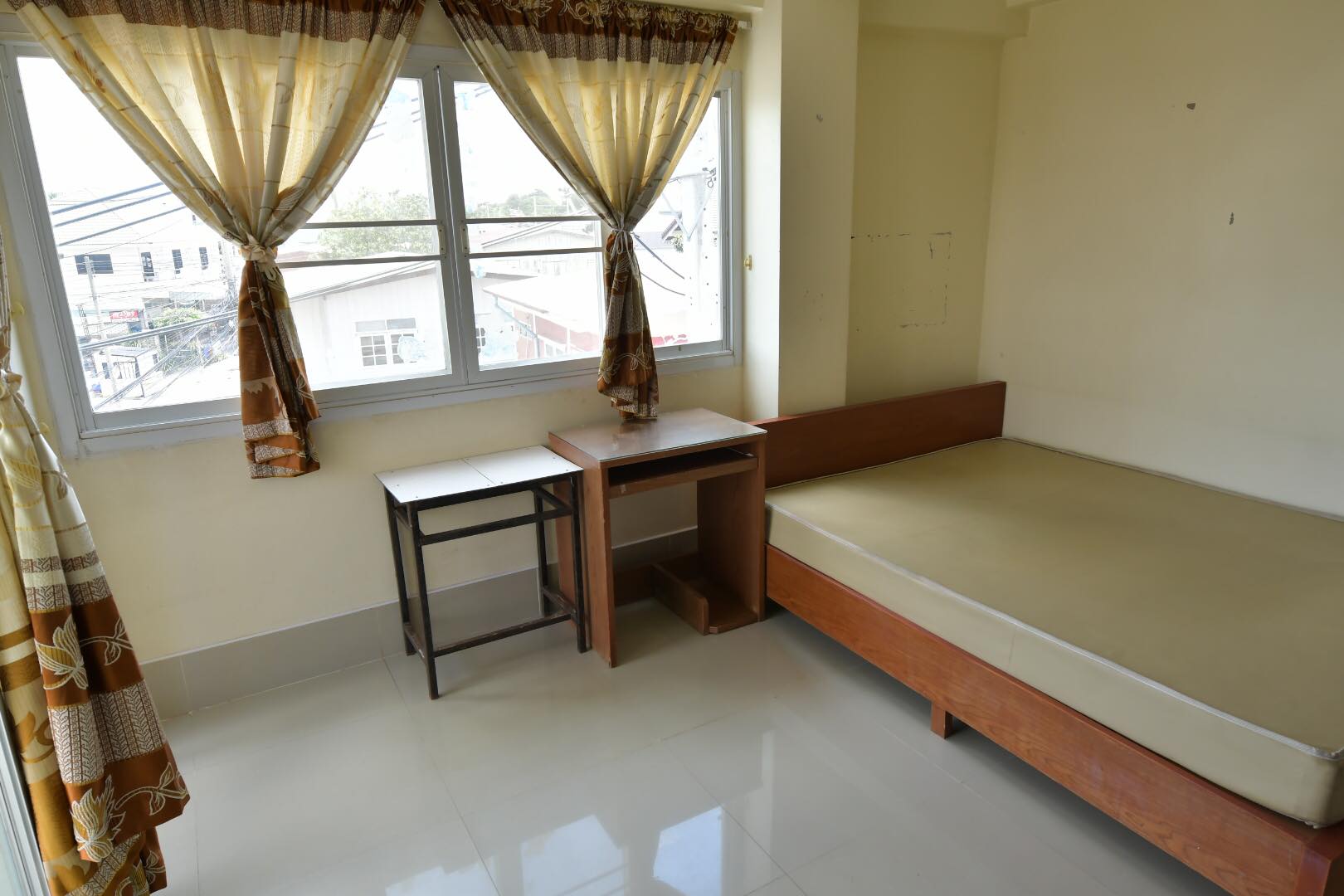 บ้านมีทรัพย์อพาร์ทเม้นท์ Baan Meesup Apartment
