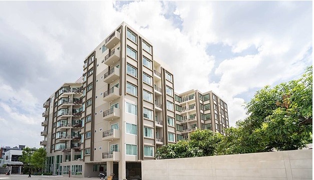 เดอะลักซ์ ลาดพร้าว 10 The LUX Apartment