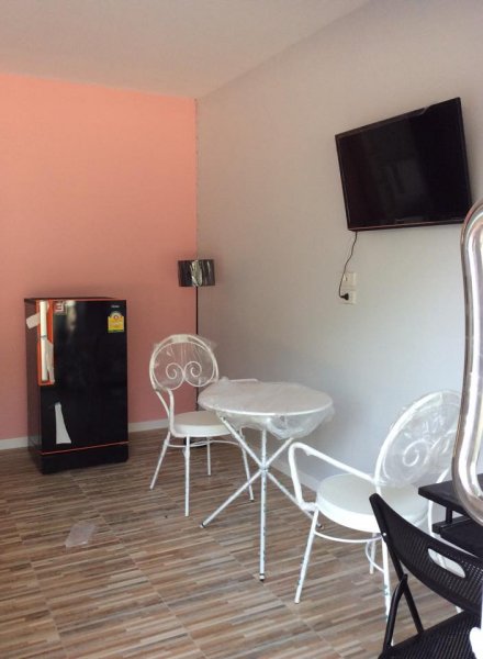 อาร์ทูอพาร์ทเมนท์ R2 Apartment