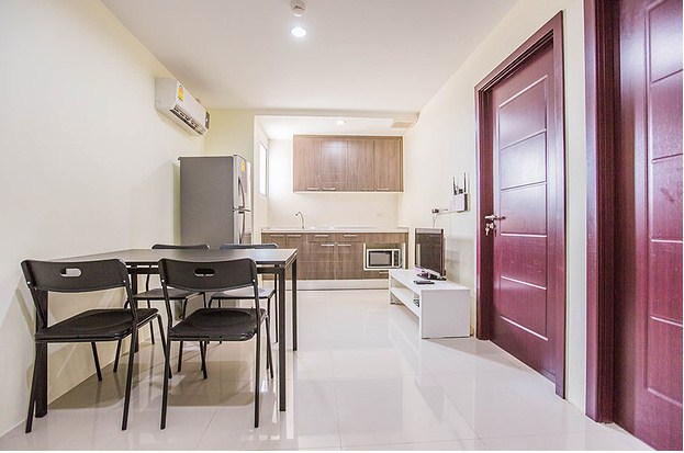 เฟรนดส์ เรสซิเดนส์ Friends' Residence
