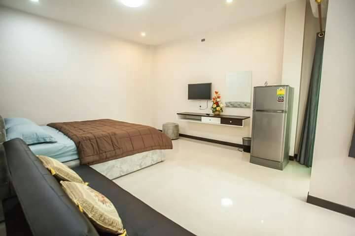 ณัชชา คาซ่า ริโก เรสซิเด้นท์ Nutcha Casa Rico Residence