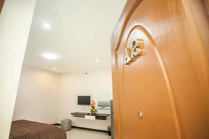 ณัชชา คาซ่า ริโก เรสซิเด้นท์ Nutcha Casa Rico Residence