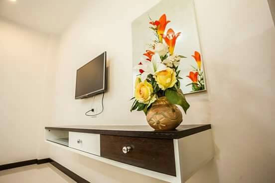 ณัชชา คาซ่า ริโก เรสซิเด้นท์ Nutcha Casa Rico Residence