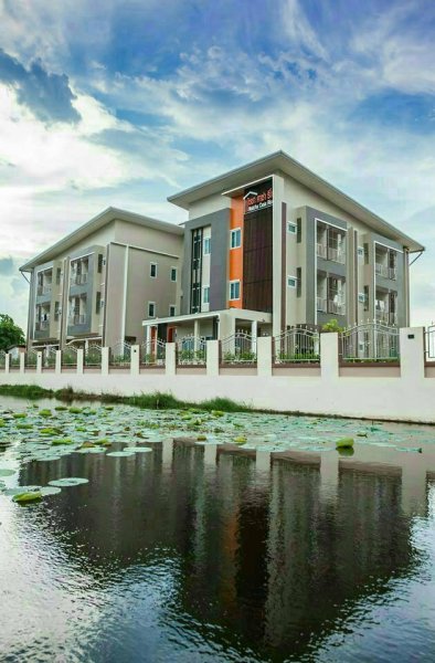 ณัชชา คาซ่า ริโก เรสซิเด้นท์ Nutcha Casa Rico Residence