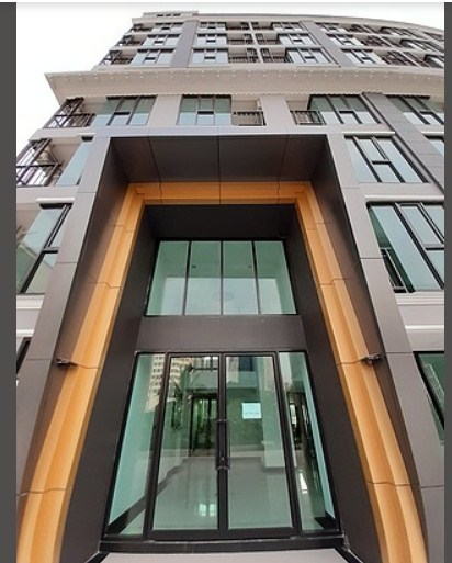 ดิ โอนิกซ์ คอร์ท The Onix Court