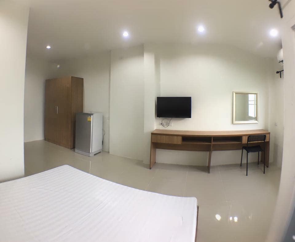 แอทโฮมเพลส At Home Place