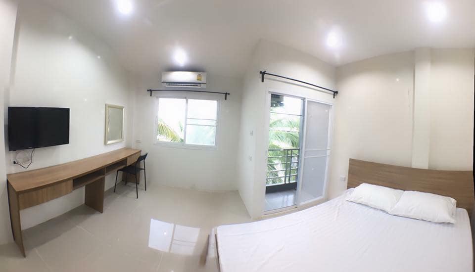 แอทโฮมเพลส At Home Place