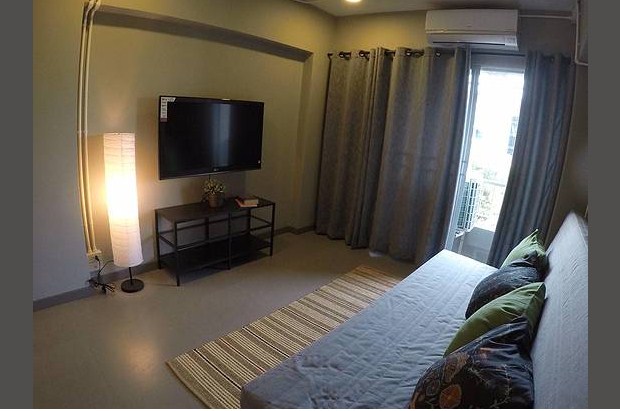 เดอ เวนโต้ เรสซิเด้นซ์ De Vento Residence