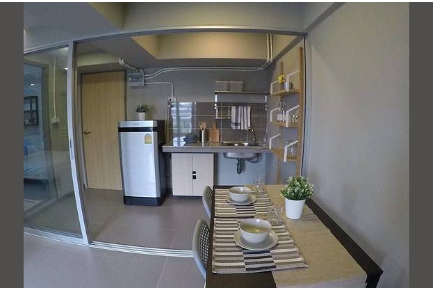 เดอ เวนโต้ เรสซิเด้นซ์ De Vento Residence