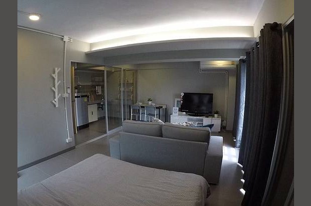เดอ เวนโต้ เรสซิเด้นซ์ De Vento Residence