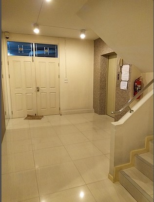 รจนากร คอร์ท อพาร์ทเม้นท์ Rojanakorn Court Apartment