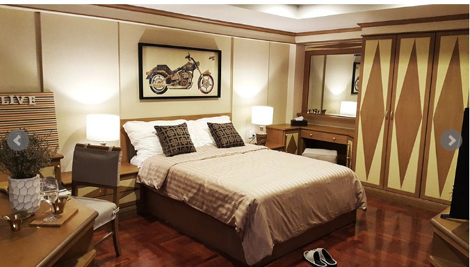 33 เรสซิเด้นซ์ 33 Residence