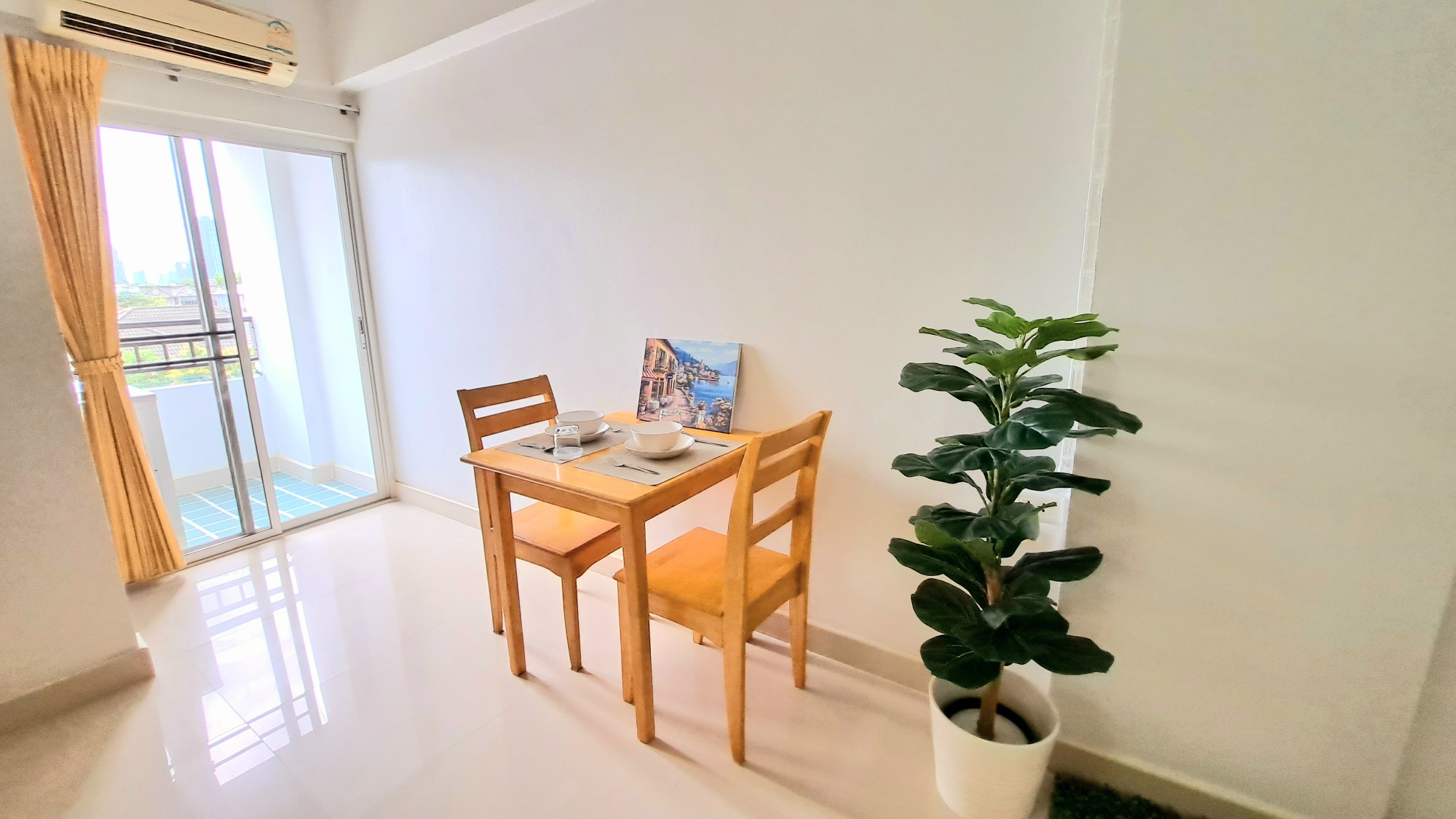 เดอะ ทเวนตี้ อพาร์ทเม้นท์ The 20 Apartment