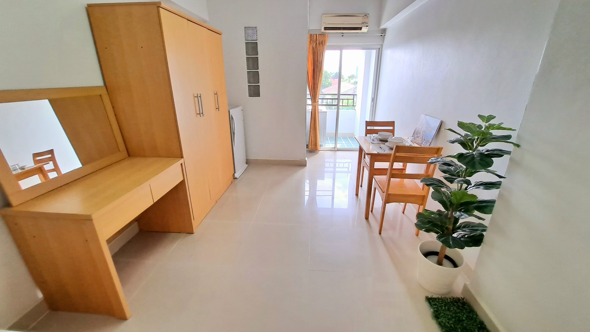 เดอะ ทเวนตี้ อพาร์ทเม้นท์ The 20 Apartment