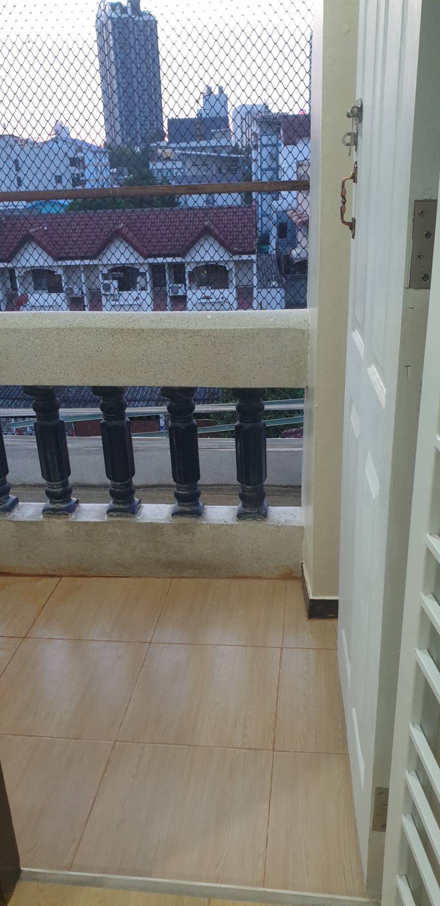 สิริชัยอพาร์ทเม้นท์ ประชาราษฎร์บำเพ็ญ Sirichai Apartment Pracharatbamphen