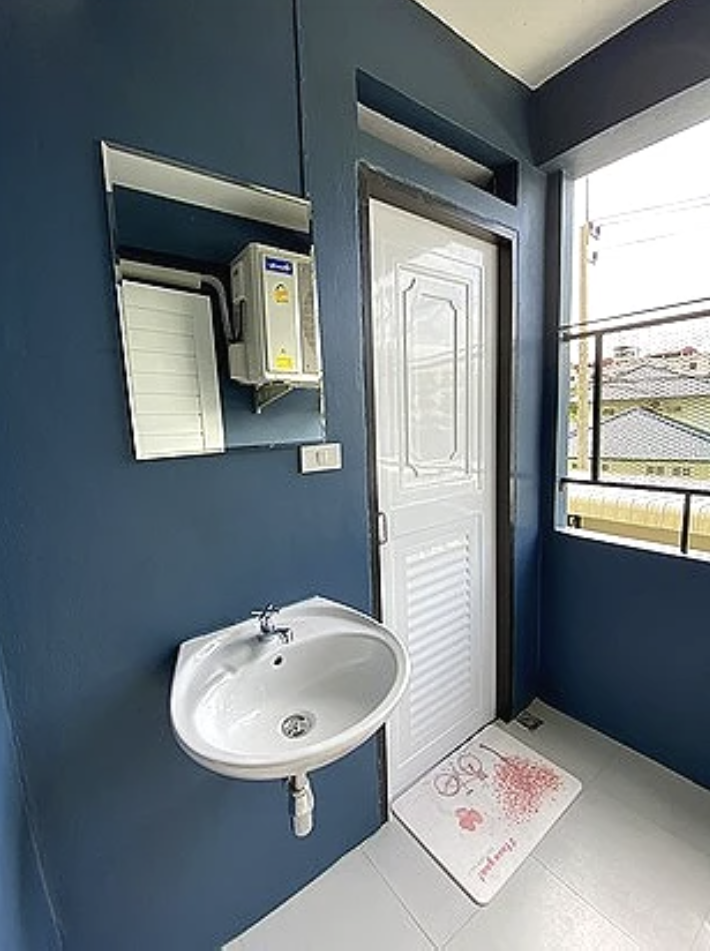 ปภัสศิลป์ อพาร์ทเม้นท์ Paphatsilp Apartment
