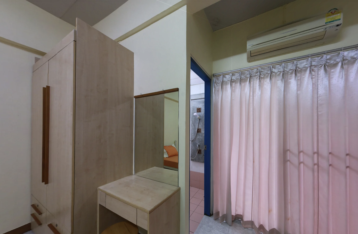 บัวแสงจันทร์อพาร์ทเมนท์ Buasaengchan Apartment