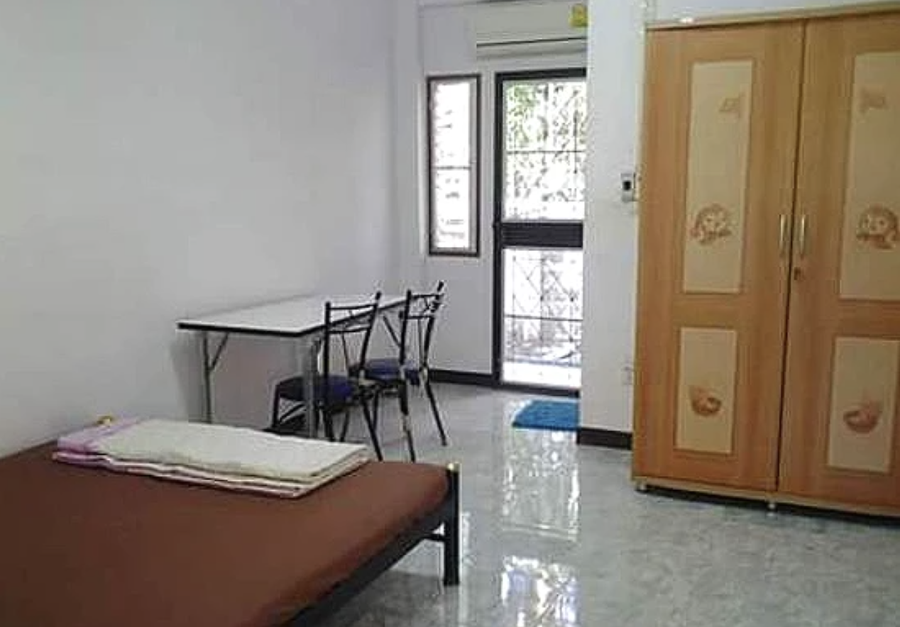 หอพักคุณหน่อย กำแพงแสน Khun Noi's Dorm Kamphaengsaen