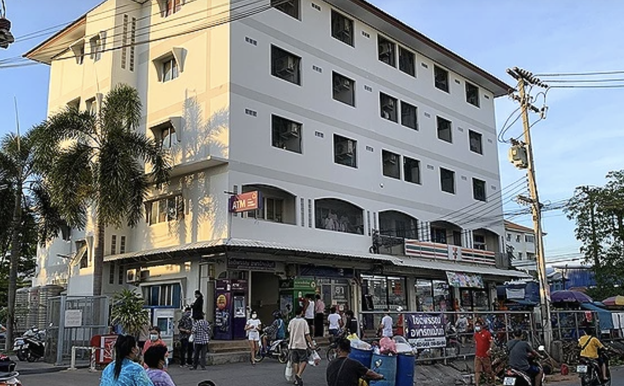 โชติพรรณอพาร์ทเม้นท์ สามพราน Chotiphan Apartment