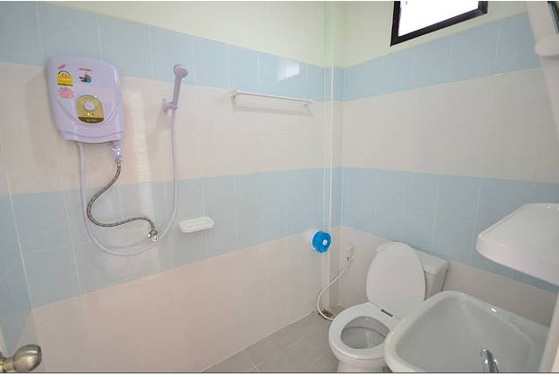 ทิพวรรณอพาร์ทเมนท์ Thiphawan Apartment