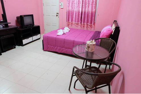 จันทร์ธนา อพาร์ทเมนท์ Chanthana Apartment