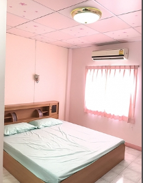 วงศ์ใหญ่อพาร์ทเม้นต์ Wongyai Apartment