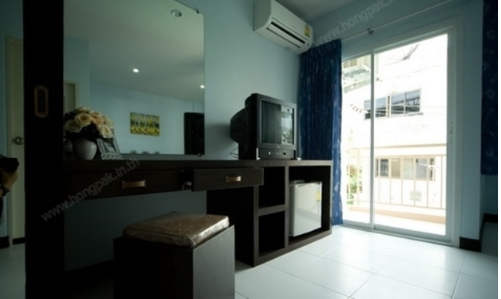 บ้าน ว.สุมงคล เซอร์วิส อพาร์ตเม้นท์ Baan W. Sumongkol Service Apartment