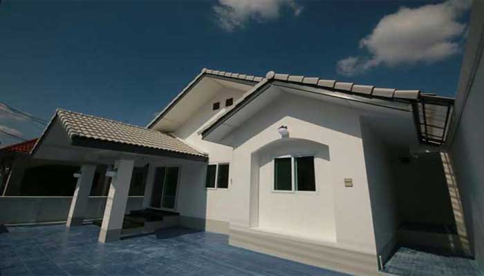 บ้านชลพร